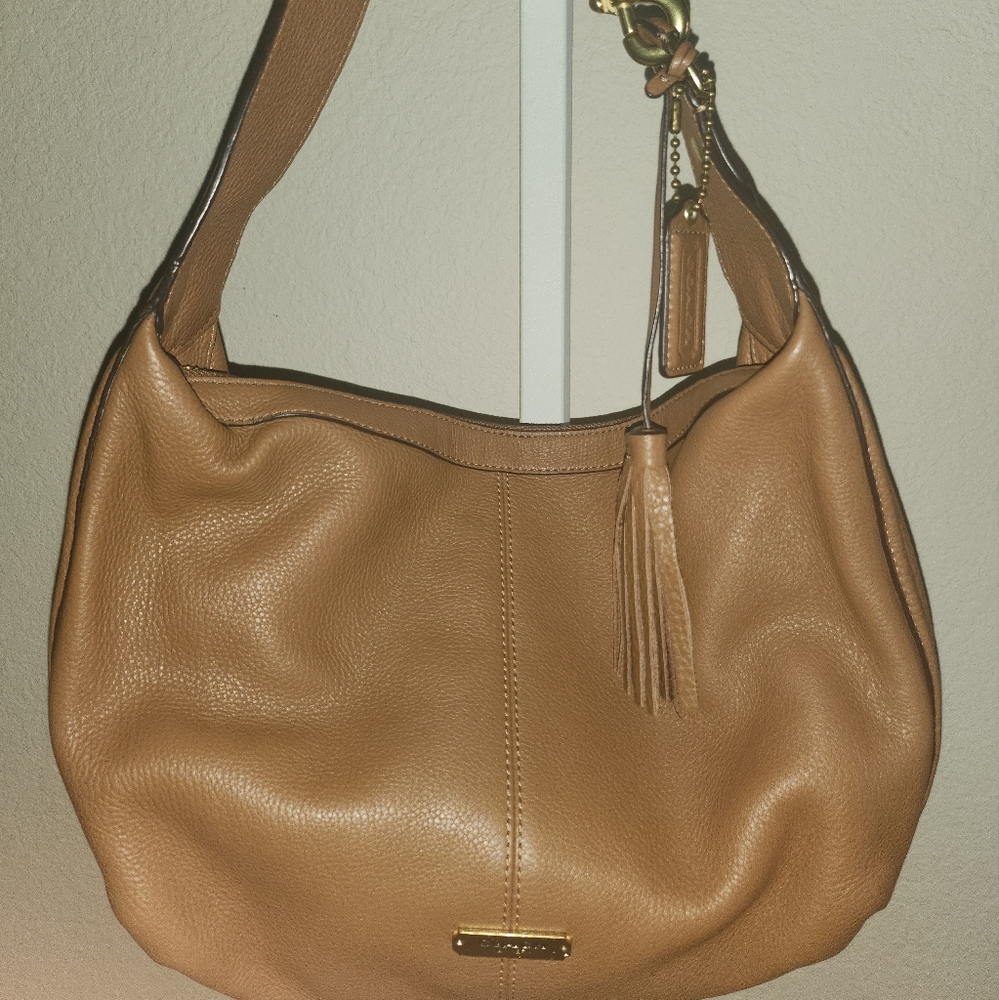 Coach Avery small hobo bag